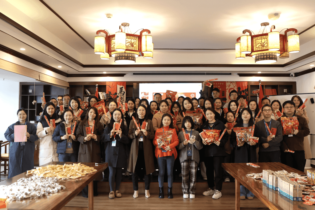 【骏马奔腾启新程 携手奋进向未来】——百益鼎盛集团开工大吉！