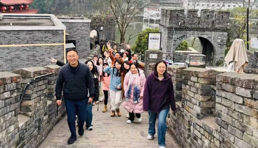 微信图片_2025-12-31_132050_947.jpg